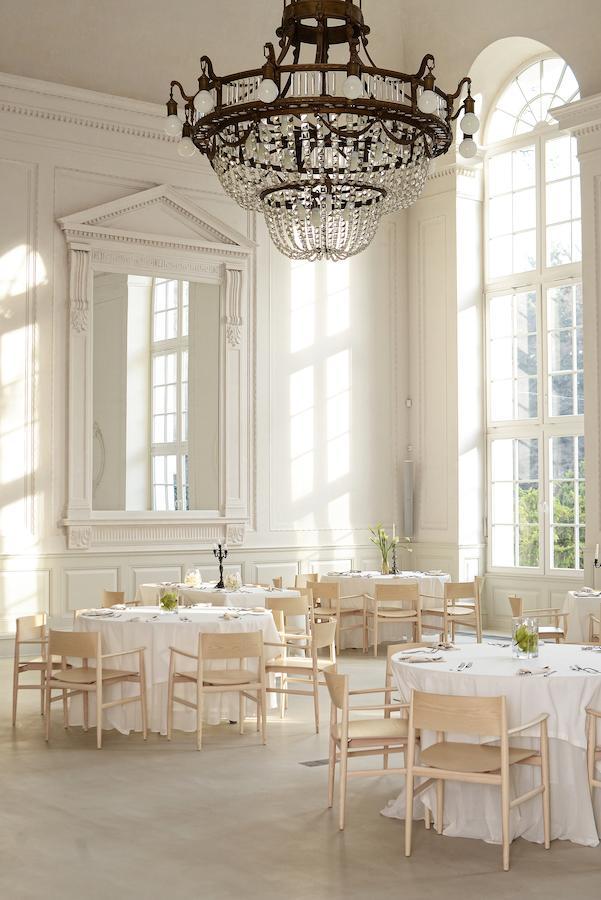 Hotel Biala Sala Szczawno-Zdroj Bagian luar foto